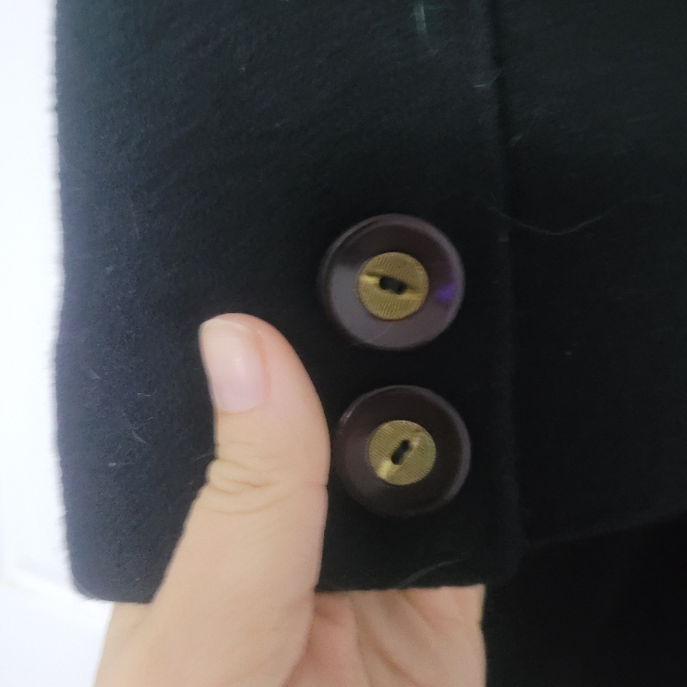 Ashley Scott black jacket - Picture 3 of 9